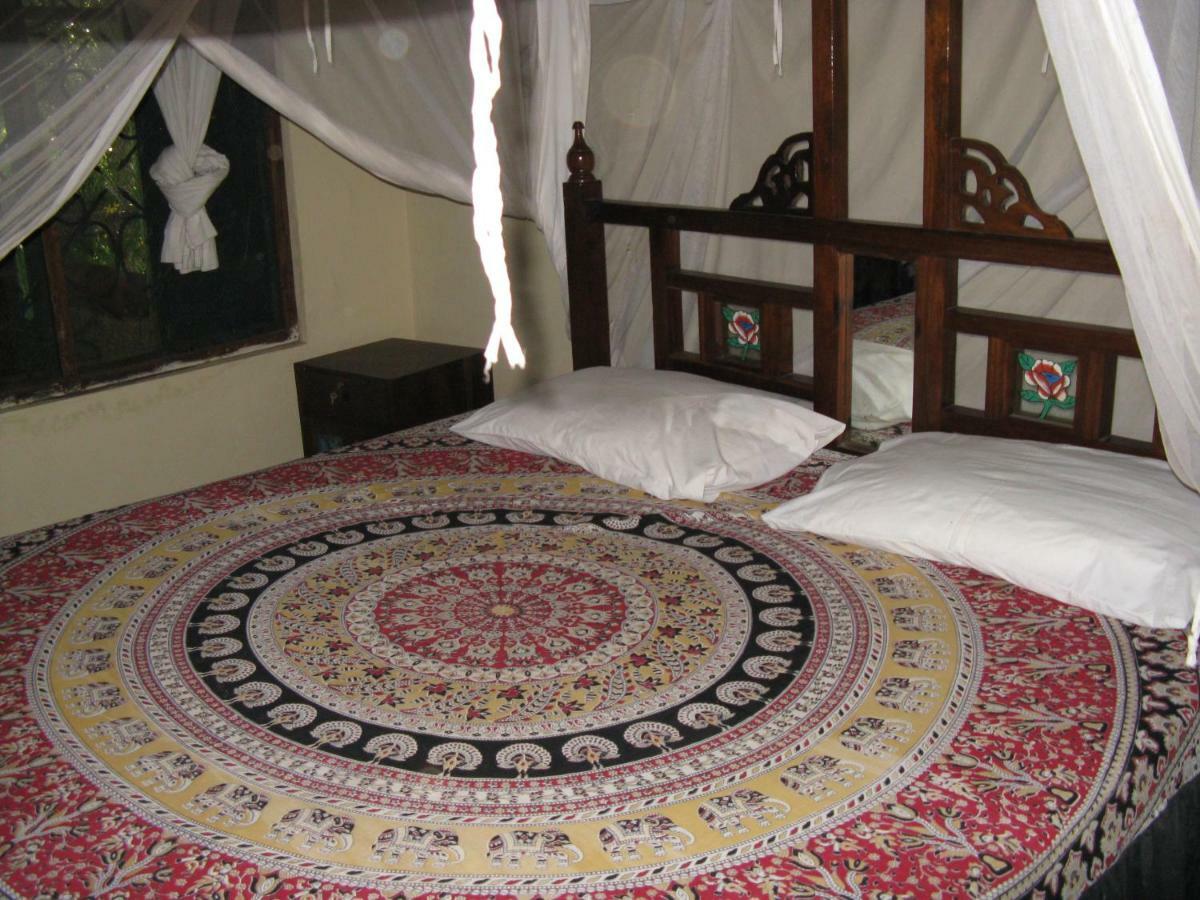 Kiloran Funzi House Bed & Breakfast Ngoại thất bức ảnh