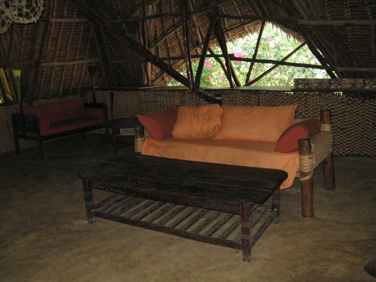 Kiloran Funzi House Bed & Breakfast Ngoại thất bức ảnh