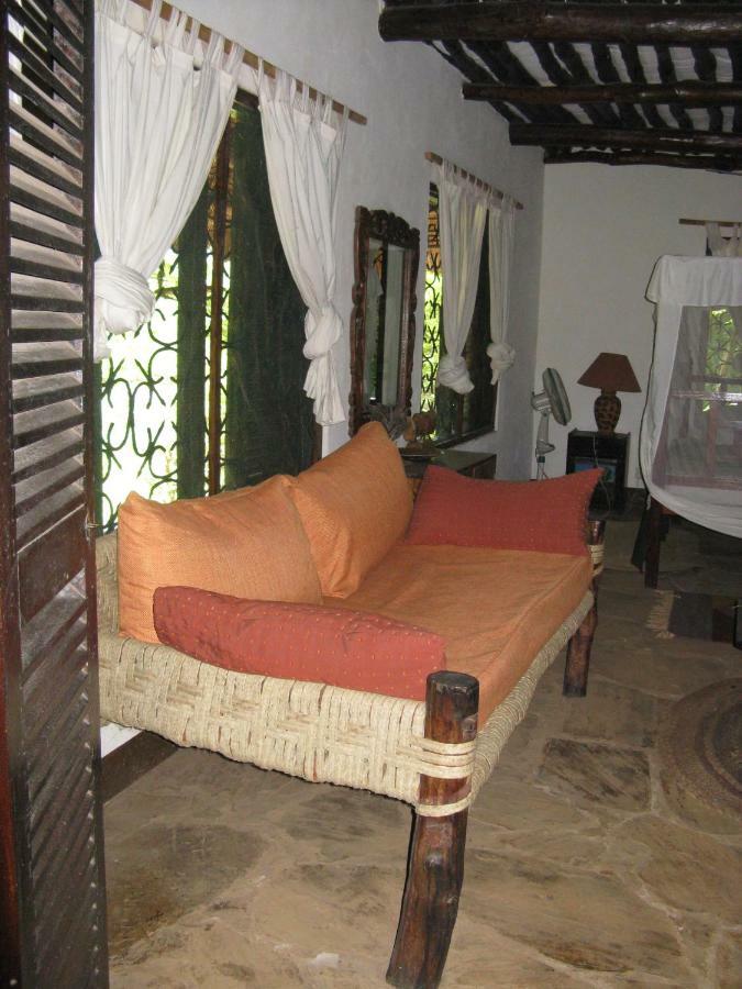 Kiloran Funzi House Bed & Breakfast Ngoại thất bức ảnh