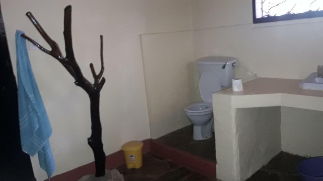 Kiloran Funzi House Bed & Breakfast Ngoại thất bức ảnh