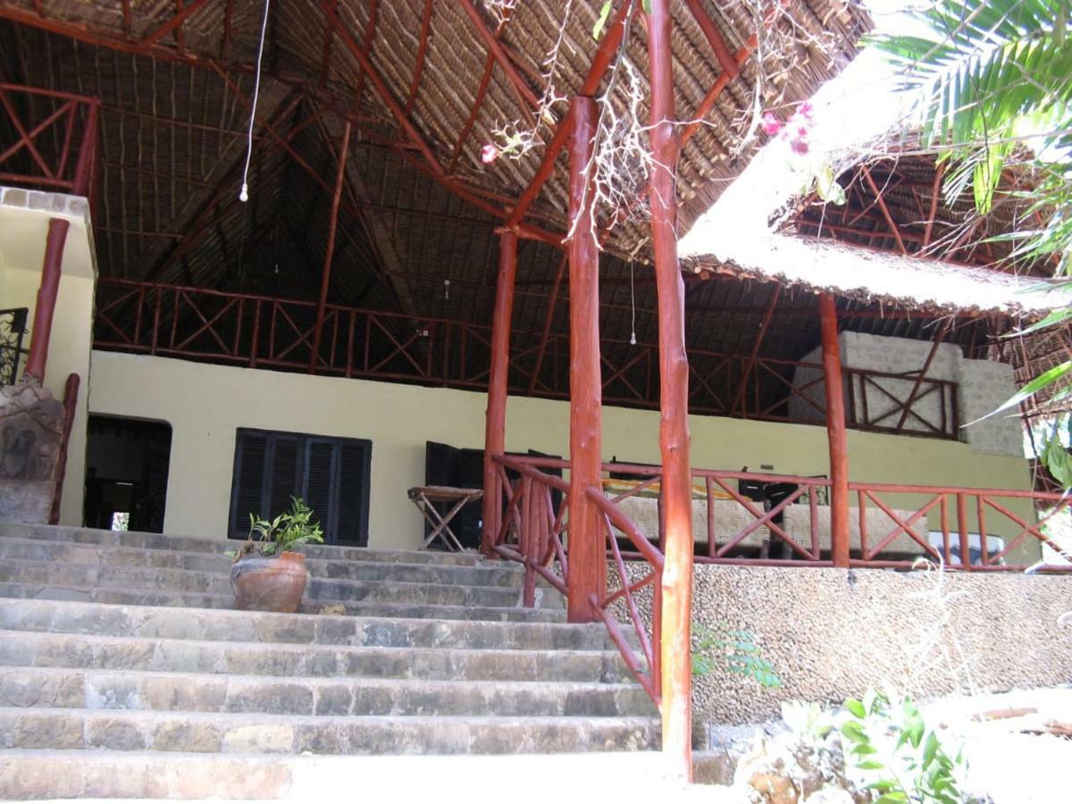 Kiloran Funzi House Bed & Breakfast Ngoại thất bức ảnh